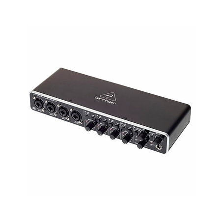 Behringer UMC404HD